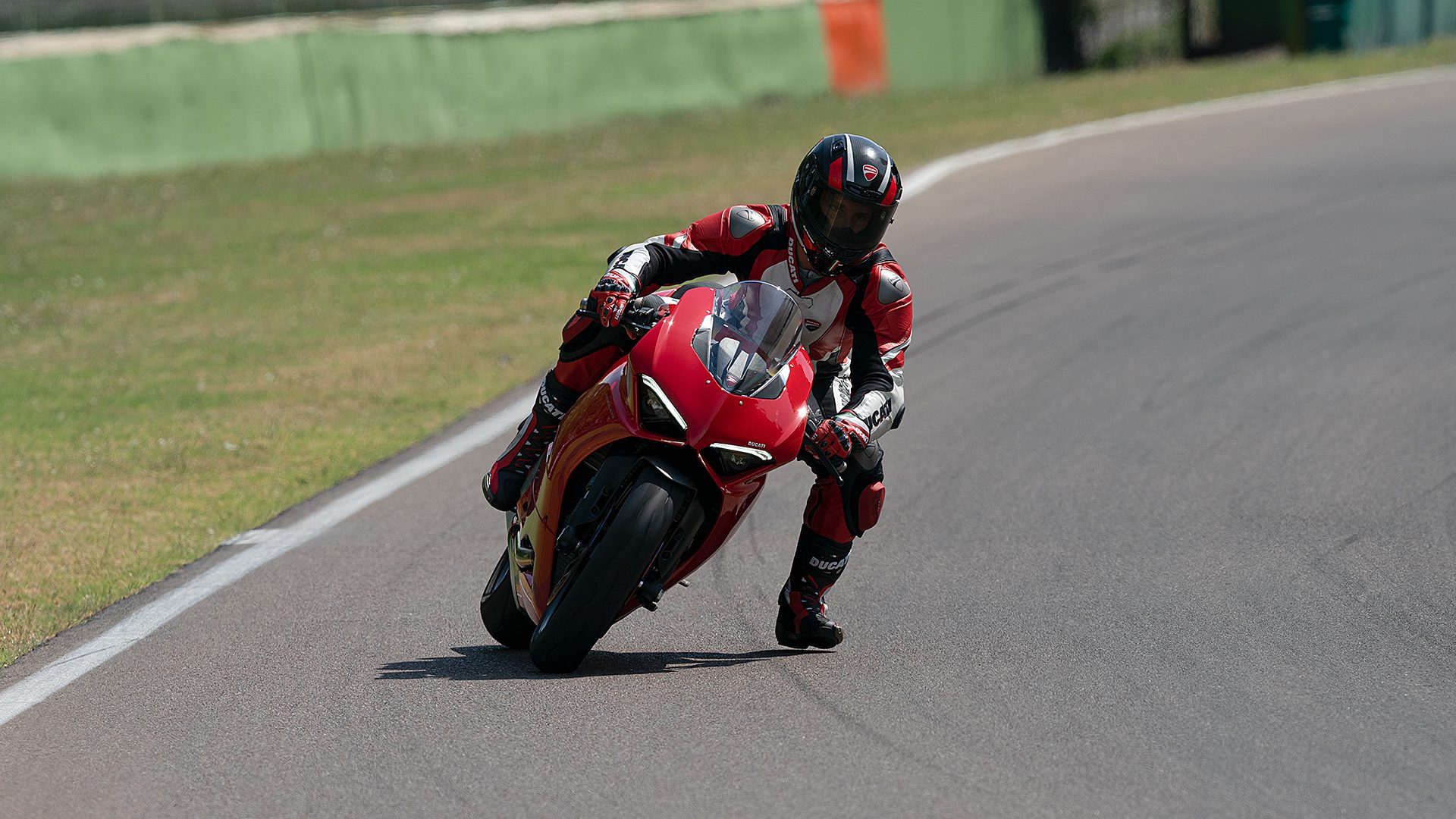 Ducati Panigale V2