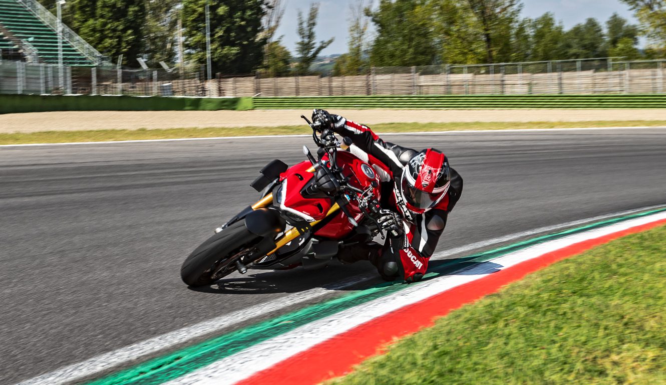 Ducati StreetFighter V4s
