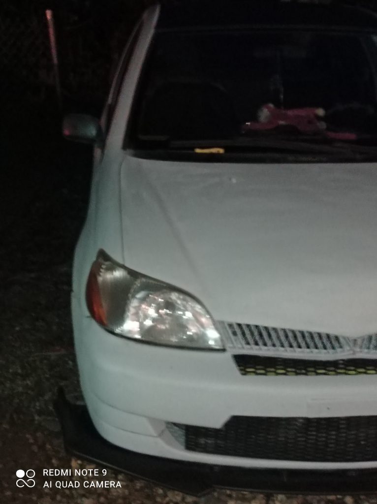 Usado Toyota Yaris 2000
