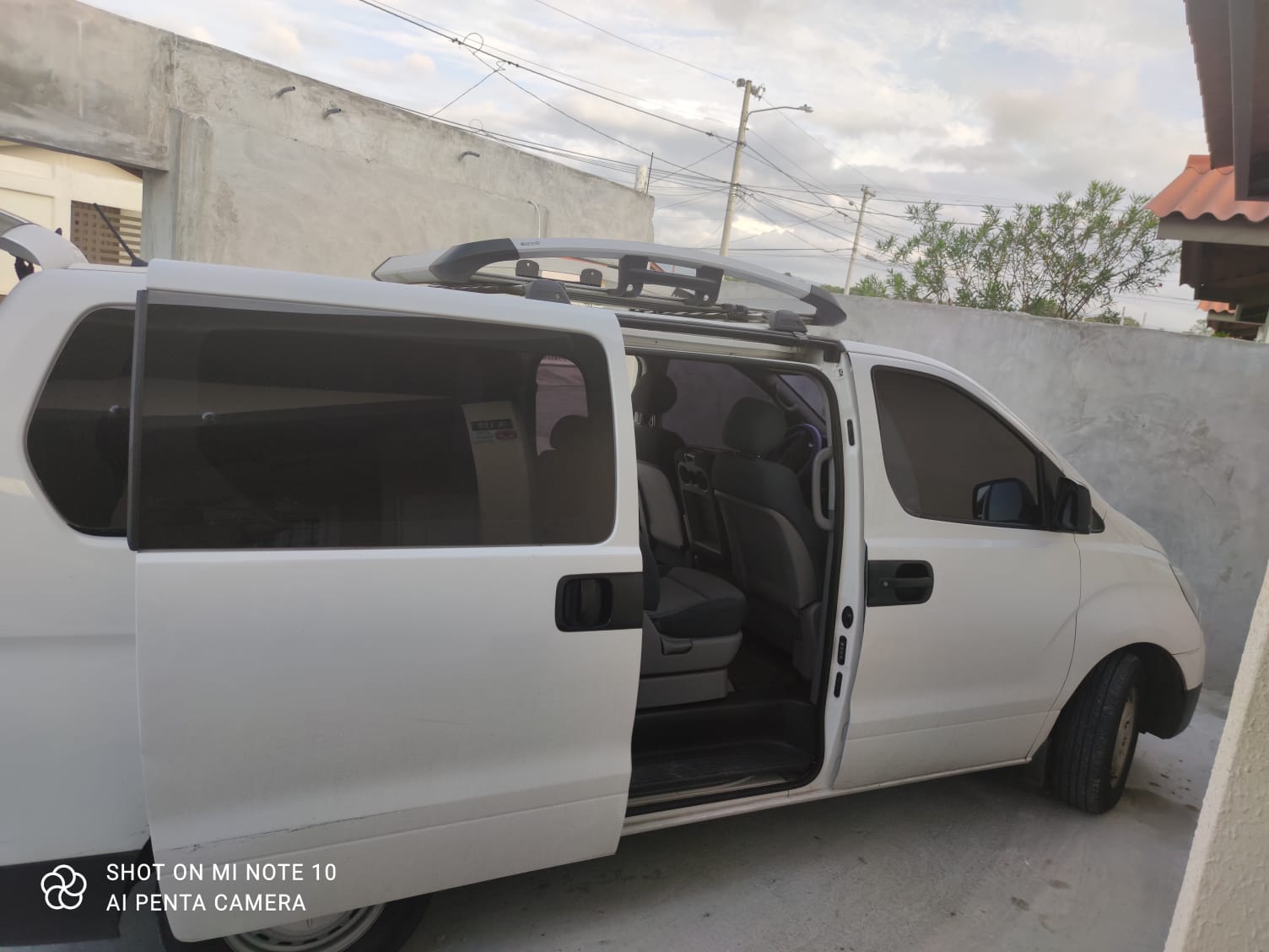 Usado HYUNDAI H-1 2018